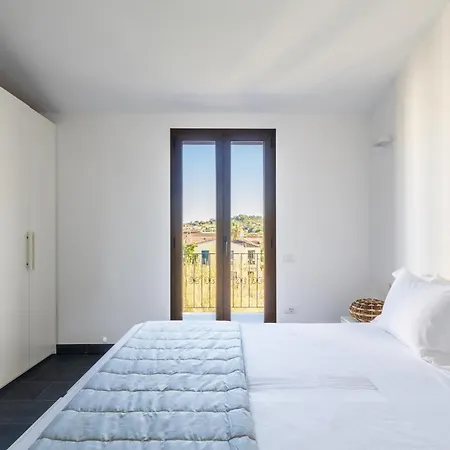 Lighthouse Apartment