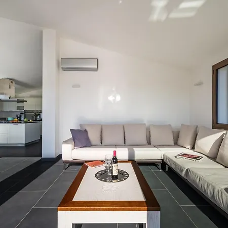 Apartment Lighthouse