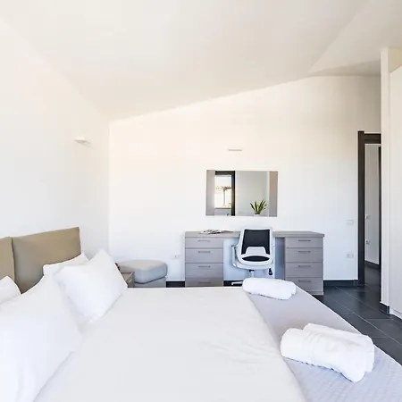 Lighthouse Apartment Arbatax